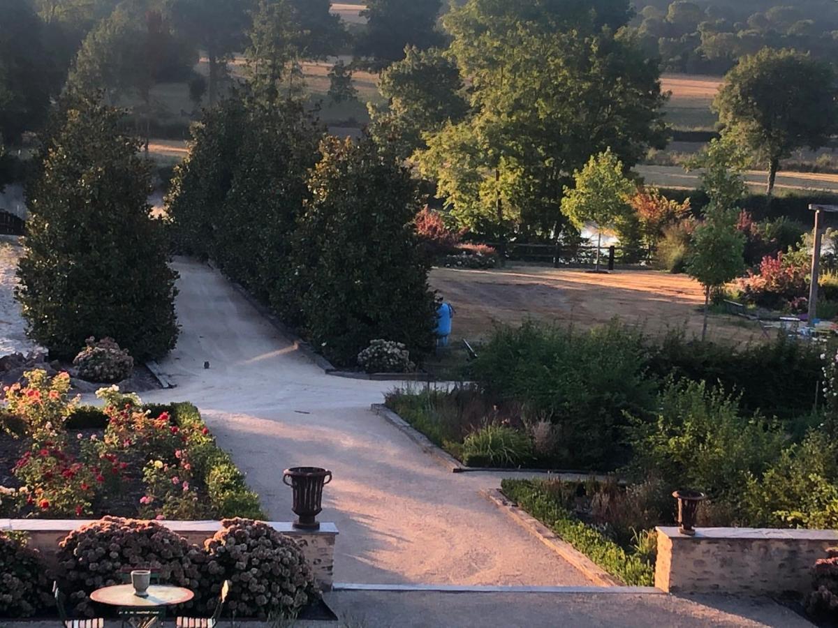 Bed and Breakfast La Francoisiere à Loigné-sur-Mayenne Extérieur photo