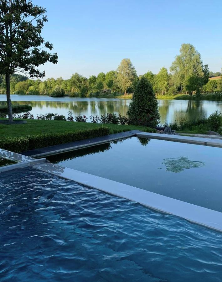 Bed and Breakfast La Francoisiere à Loigné-sur-Mayenne Extérieur photo